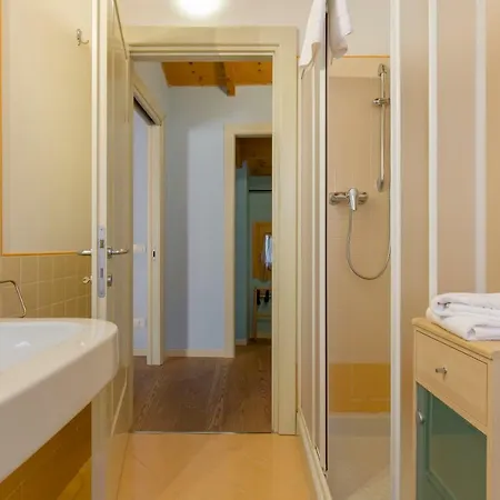 Stella Apartment *